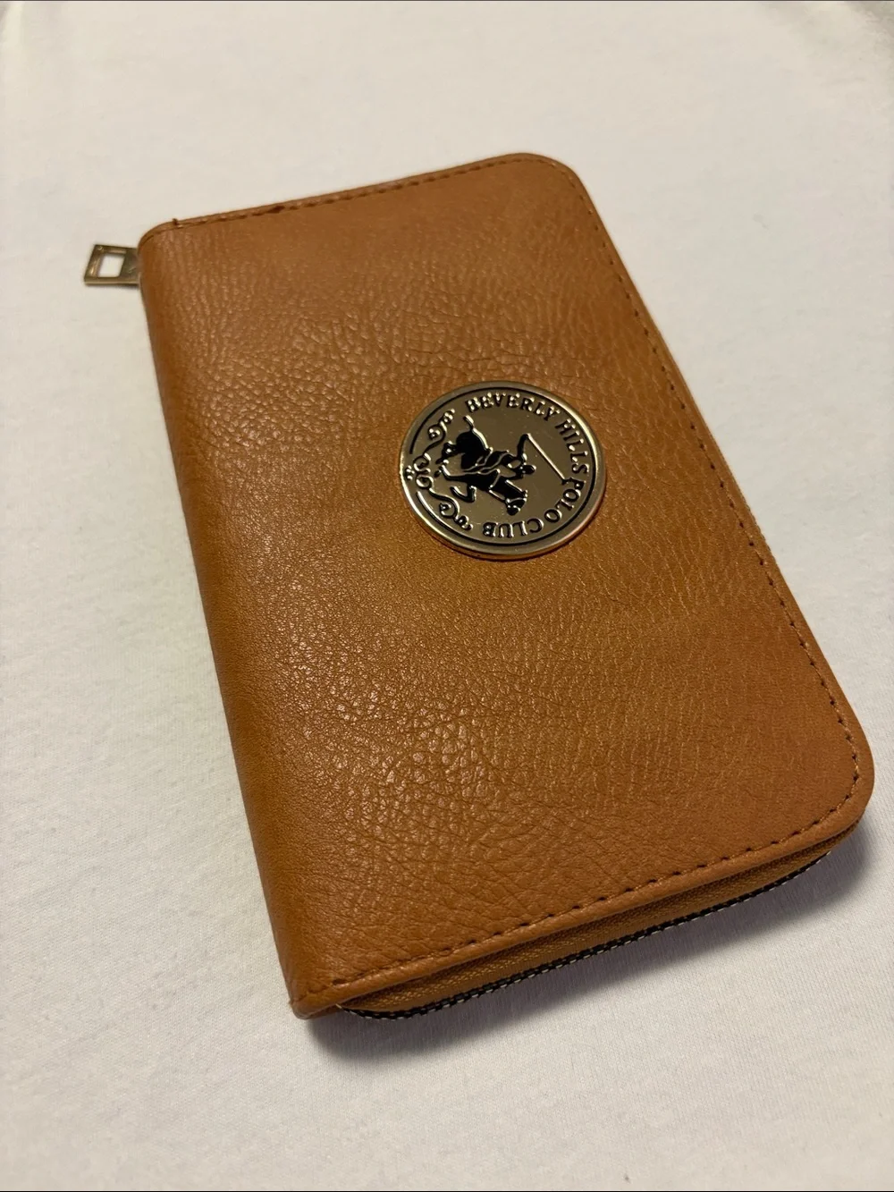Beverly Hills Polo Club - Pebbled Tan Zip Card Holder with Round Metal Emblem